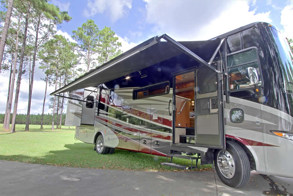 Exterior - slide and awning extended